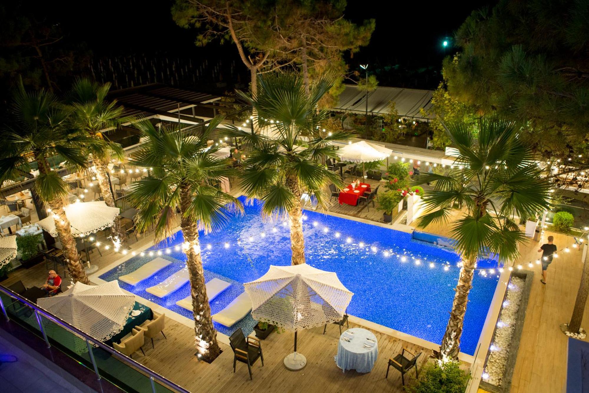 Albanian Star Hotel Kryemedhej Exterior photo
